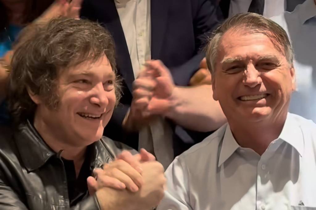 Javier Milei opta por evento conservador com Bolsonaro em Santa Catarina em detrimento de reunião do Mercosul
