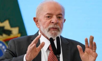 “Dólar alto, trabalhador mais pobre”: Protestos contra Lula na Bolsa de Valores,