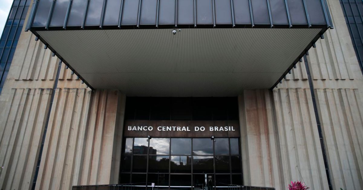 BC mantém taxa de juros em 10,5% com votos dos indicados de Lula