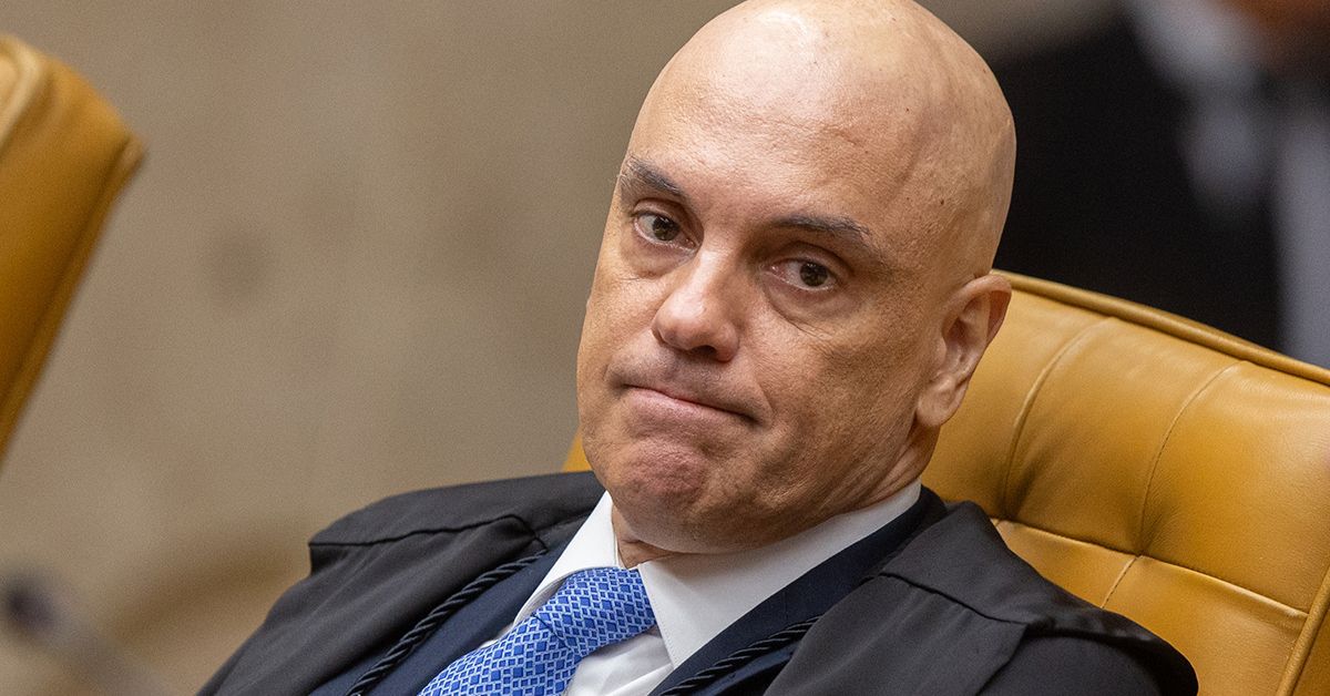 PGR recebe pedido de investigação contra Moraes por falsidade ideológica e formação de quadrilha