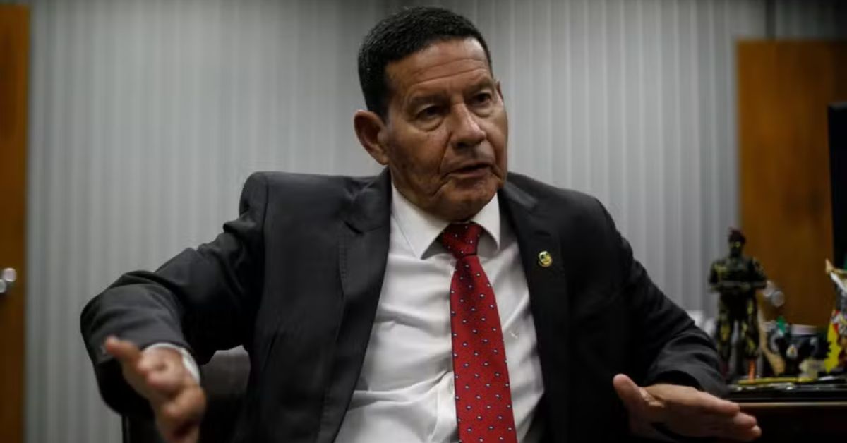 Mourão quebra o silêncio e detona narrativa de golpe: ‘Conspiração Tabajara’